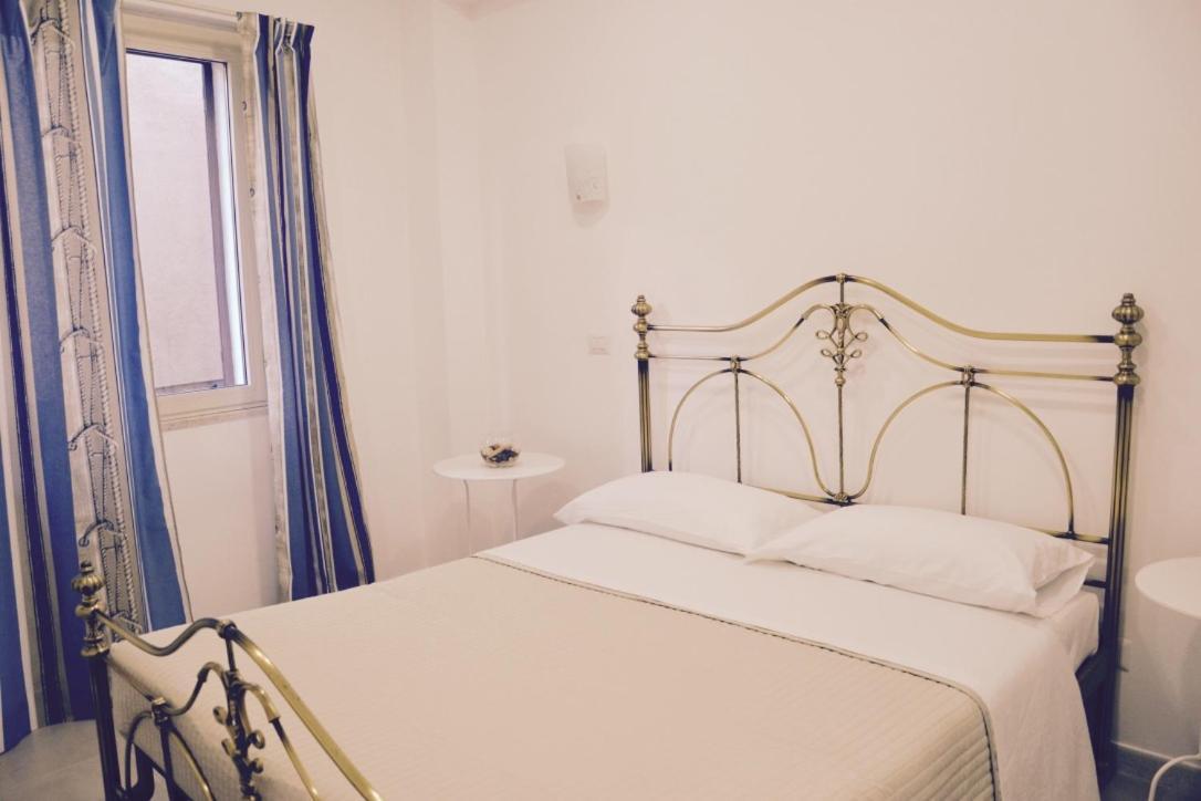 I Tesori Del Mare Bed & Breakfast Letojanni Luaran gambar