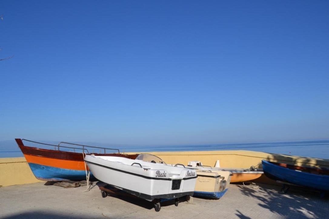 I Tesori Del Mare Bed & Breakfast Letojanni Luaran gambar